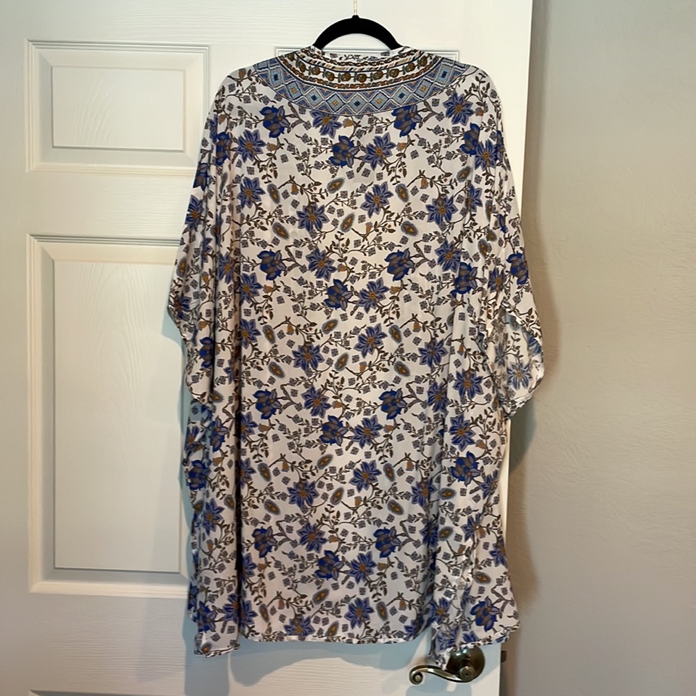 Tolani Mila Floral Wrap One Size - Picture 10 of 11